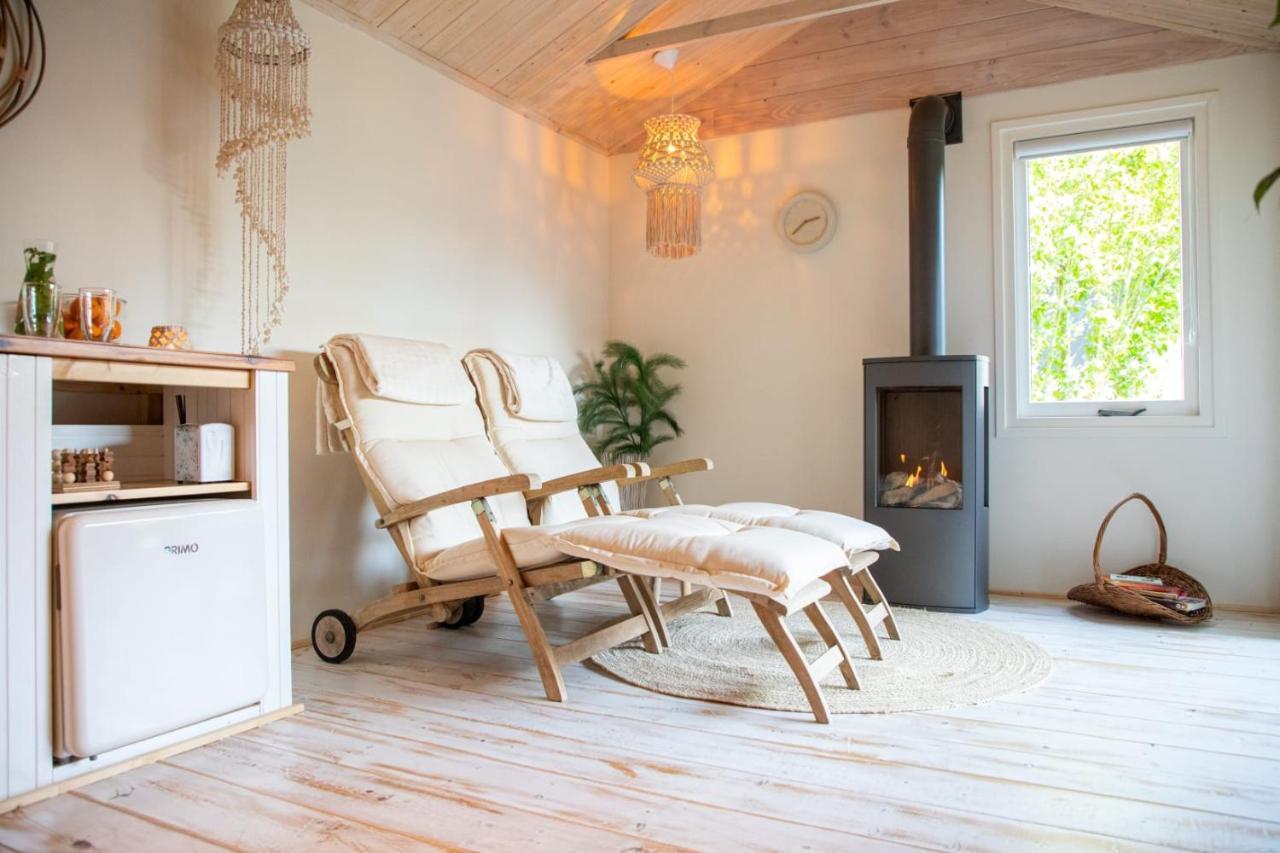 B&B Joli Met Prive Wellness Wemeldinge Bagian luar foto
