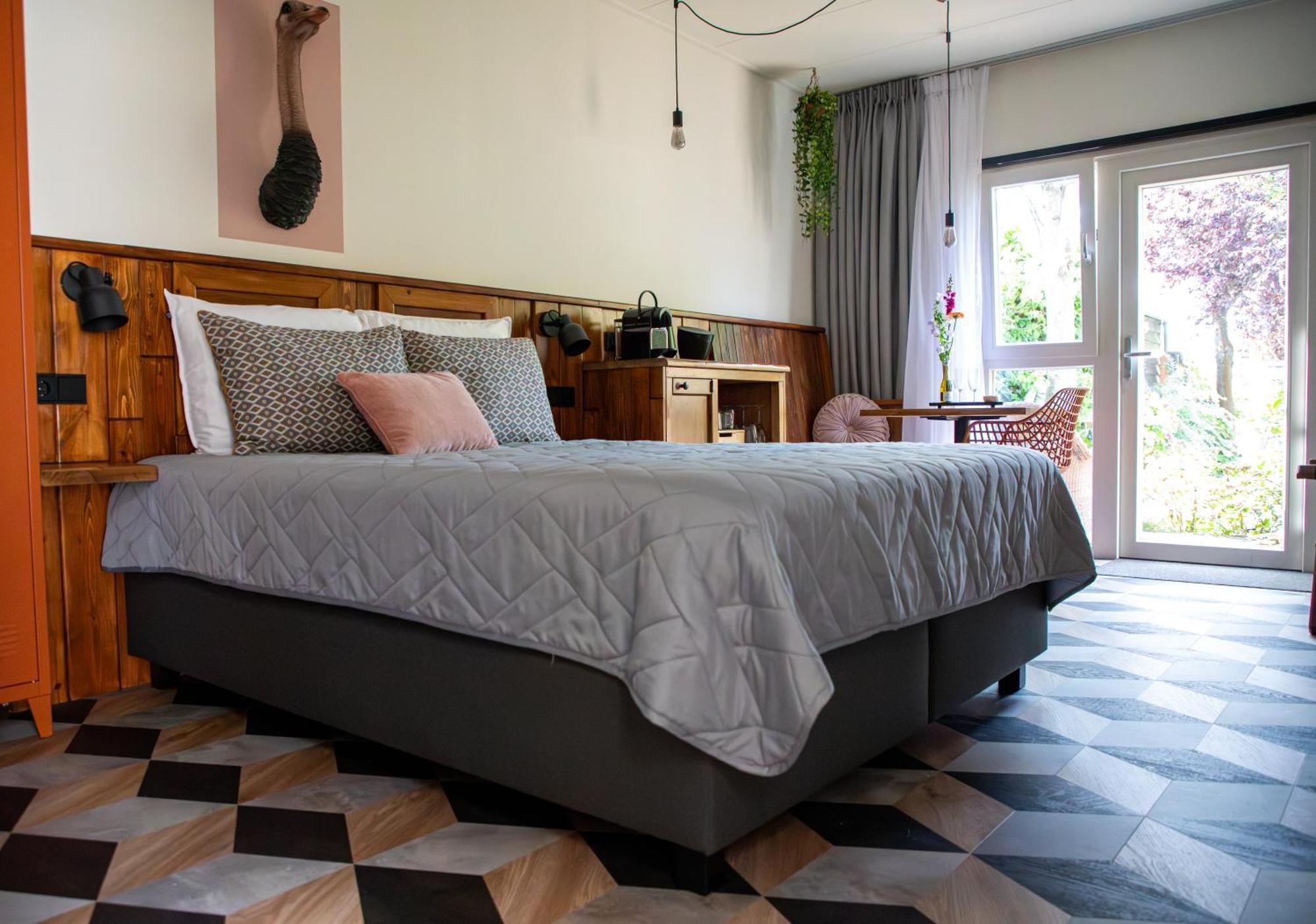 B&B Joli Met Prive Wellness Wemeldinge Bagian luar foto